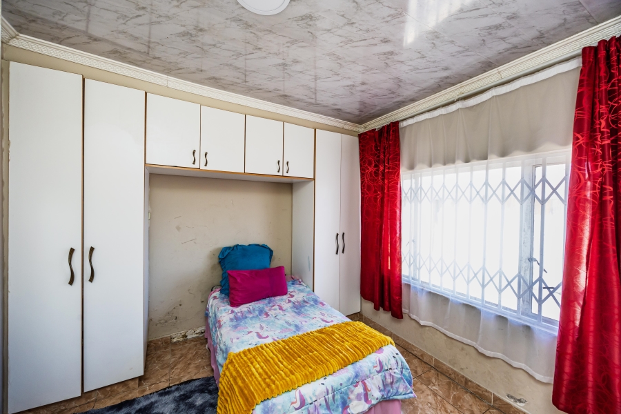 10 Bedroom Property for Sale in Greenfields Eastern Cape